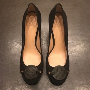Tory Burch Suede Pumps